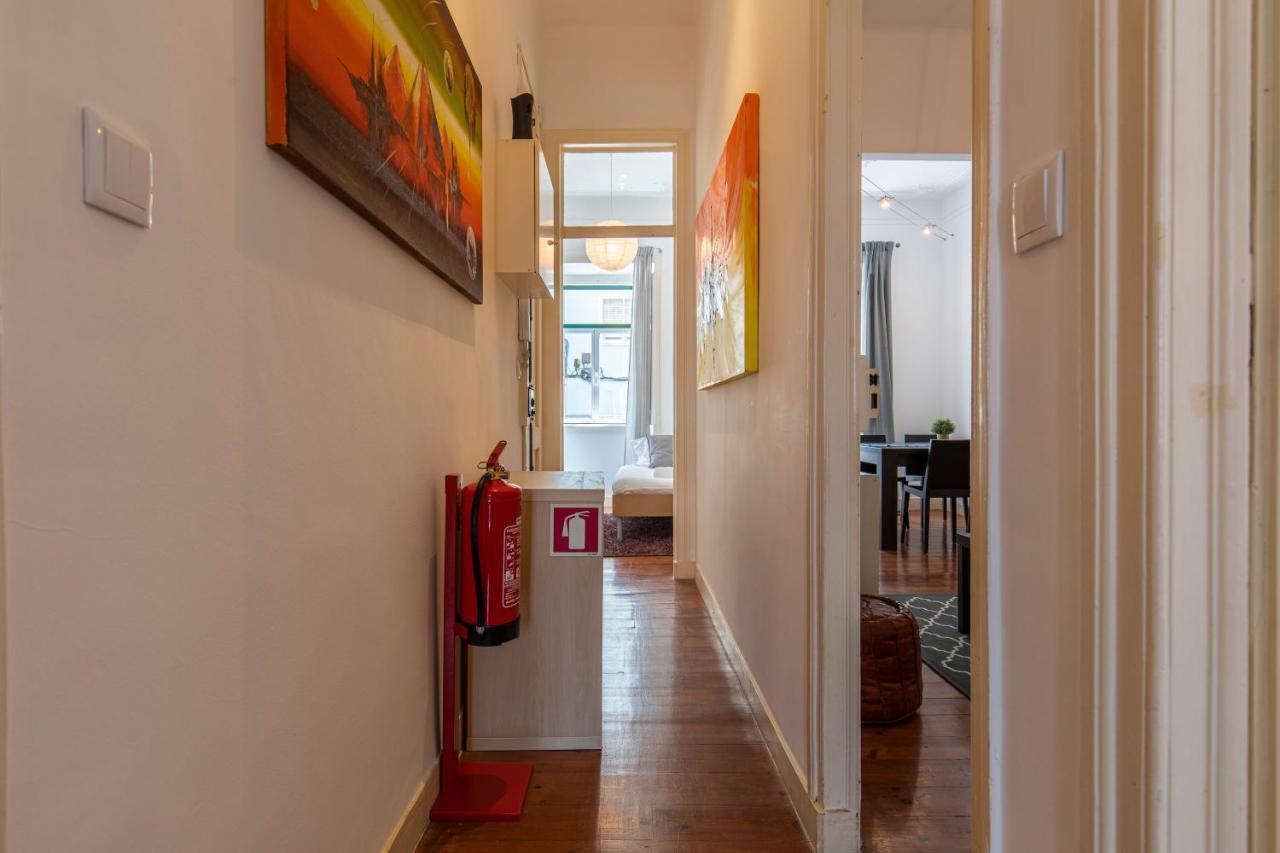 Typical 2Bdr Apartment In Lisbon By Lovelystay Exterior photo